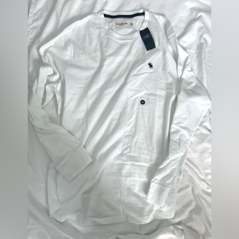 Abercrombie & Fitch Long Sleeve Tee